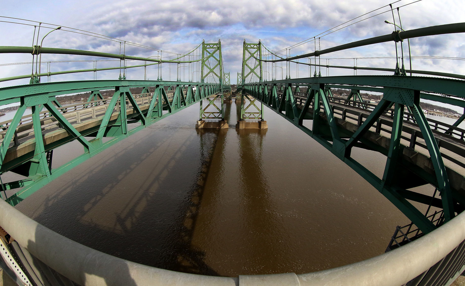 Interstate 74 bridge